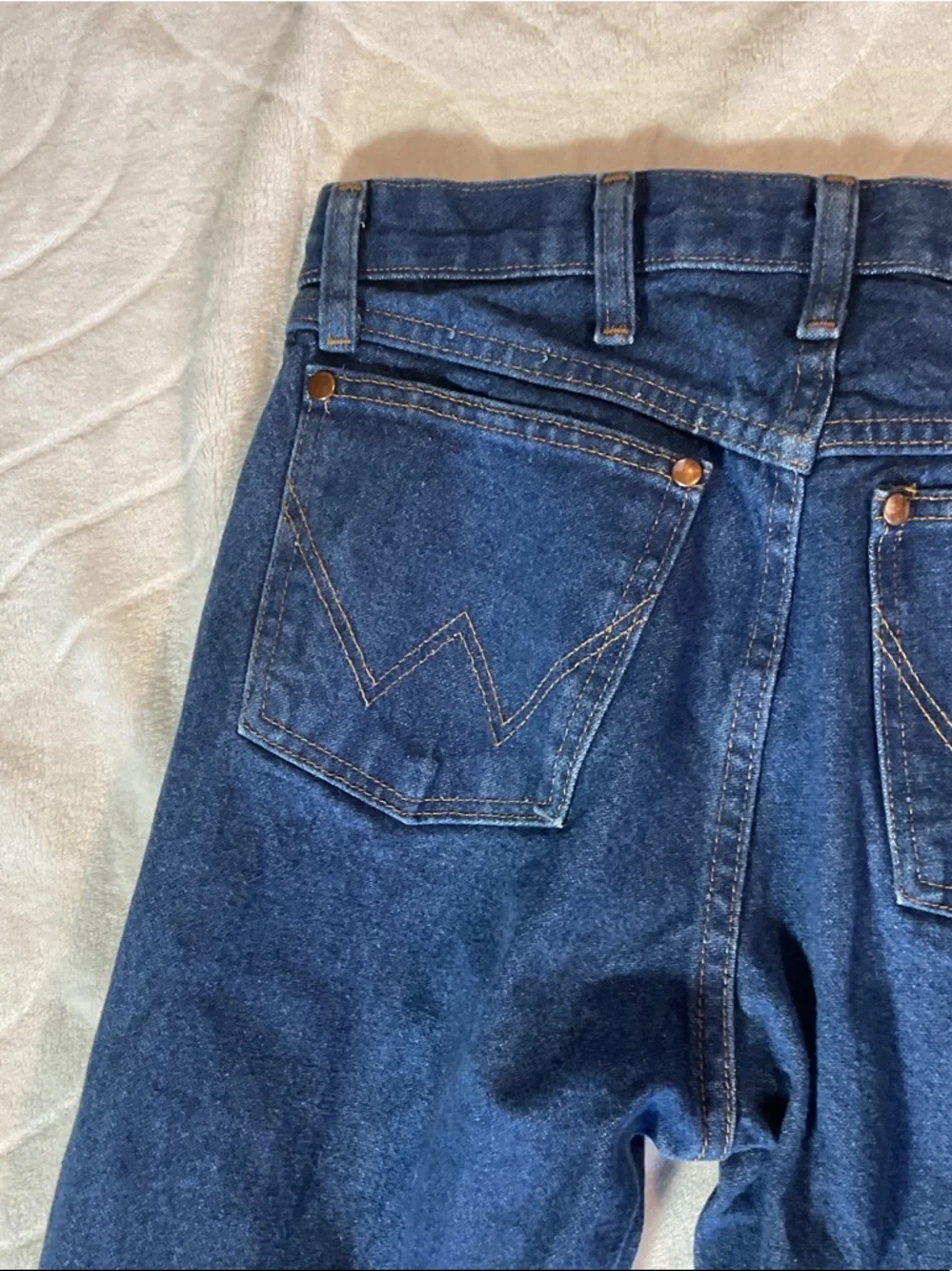 Wrangler Men's Relaxed Fit Denim Jeans 29x38 - Picture 2 of 9